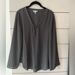 Neiman Marcus‎ lace up front sheer gray blouse with grommets size M EUC